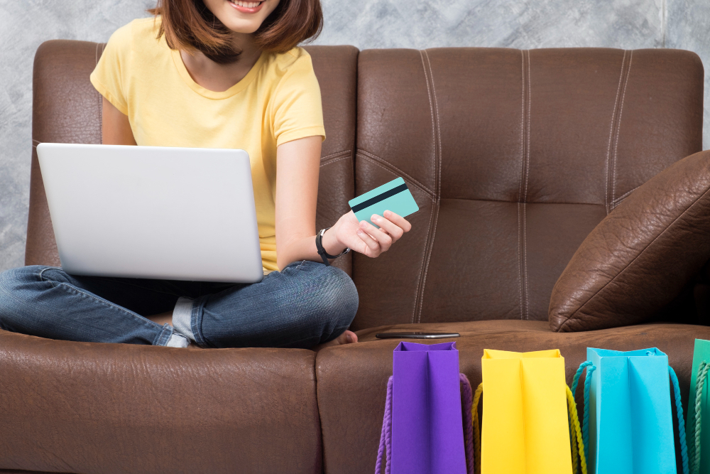 Paylater vs Kartu Kredit Saat Belanja Online