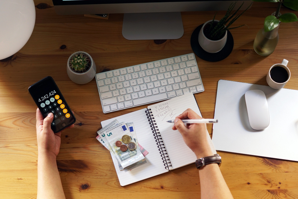 Mengajukan Pinjaman untuk Modal Bisnis Online Apakah Aman
