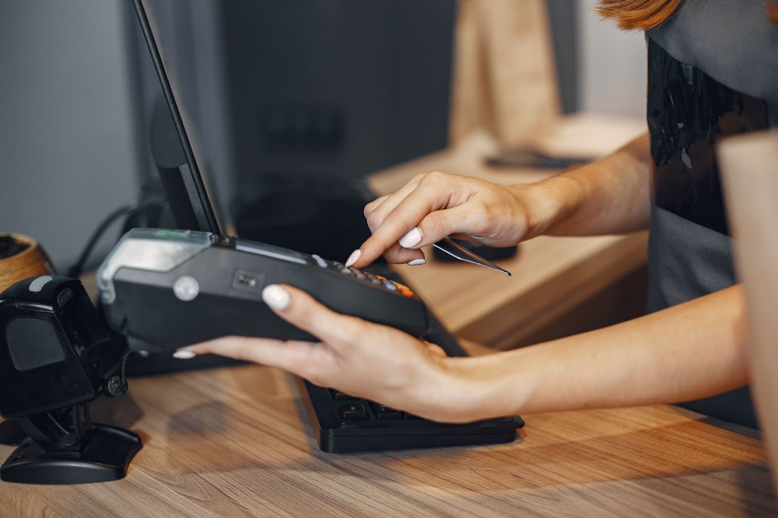 cloud vs traditional pos system